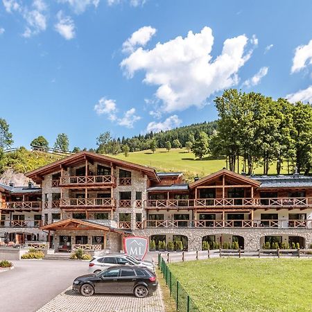 Avenida Mountain Lodges Saalbach Luaran gambar