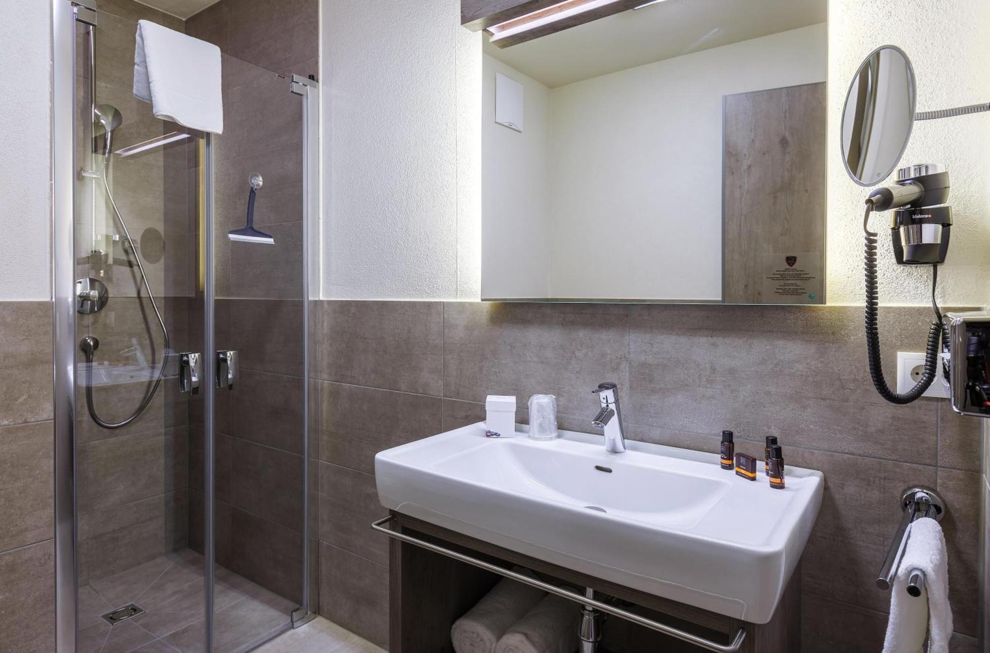 Avenida Mountain Lodges Saalbach Bilik gambar