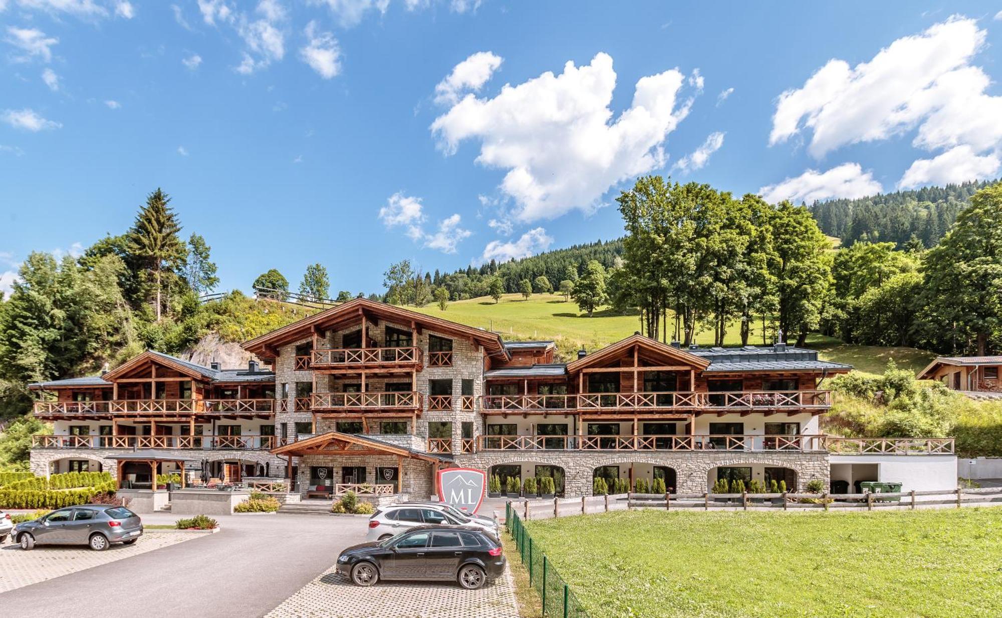 Avenida Mountain Lodges Saalbach Luaran gambar
